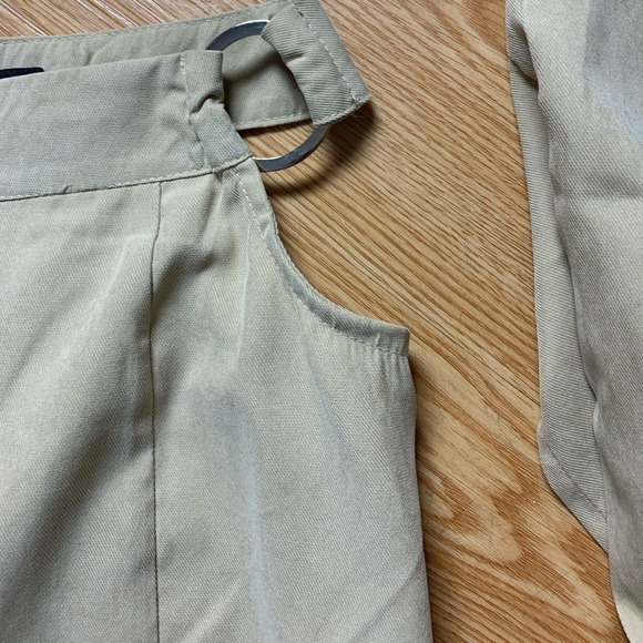 Cutout trouser - Picture 5 of 7